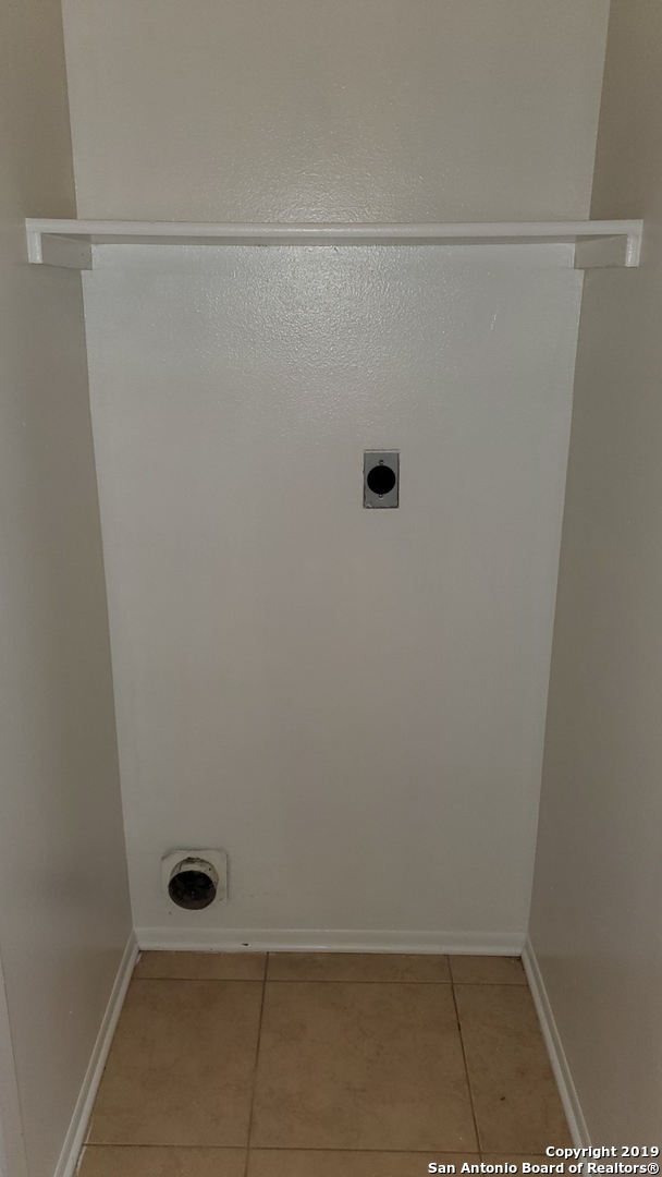 7659 Rimhurst San Antonio, TX 78250 - Photo 8 of 11