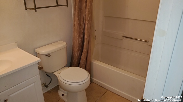 7659 Rimhurst San Antonio, TX 78250 - Photo 10 of 11