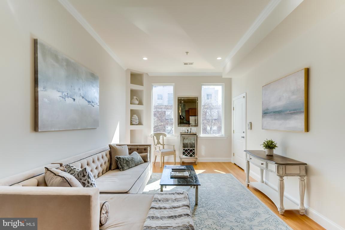 2450 Ontario Road Northwest, Unit 3 Washington, DC 20009 - Photo 12 of 39