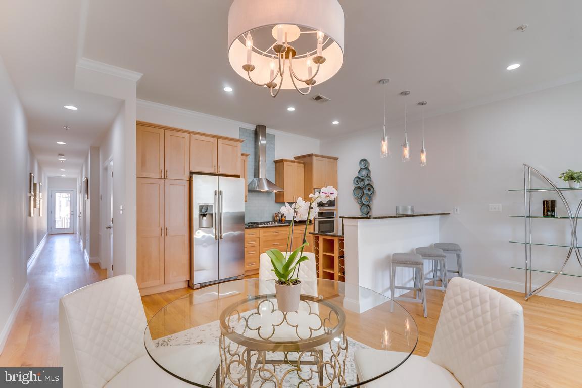 2450 Ontario Road Northwest, Unit 3 Washington, DC 20009 - Photo 17 of 39