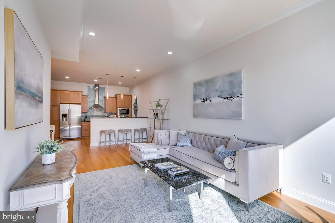 2450 Ontario Road Northwest, Unit 3 Washington, DC 20009 - Photo 4 of 39