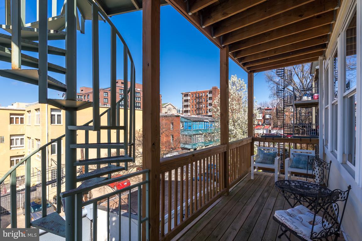 2450 Ontario Road Northwest, Unit 3 Washington, DC 20009 - Photo 35 of 39