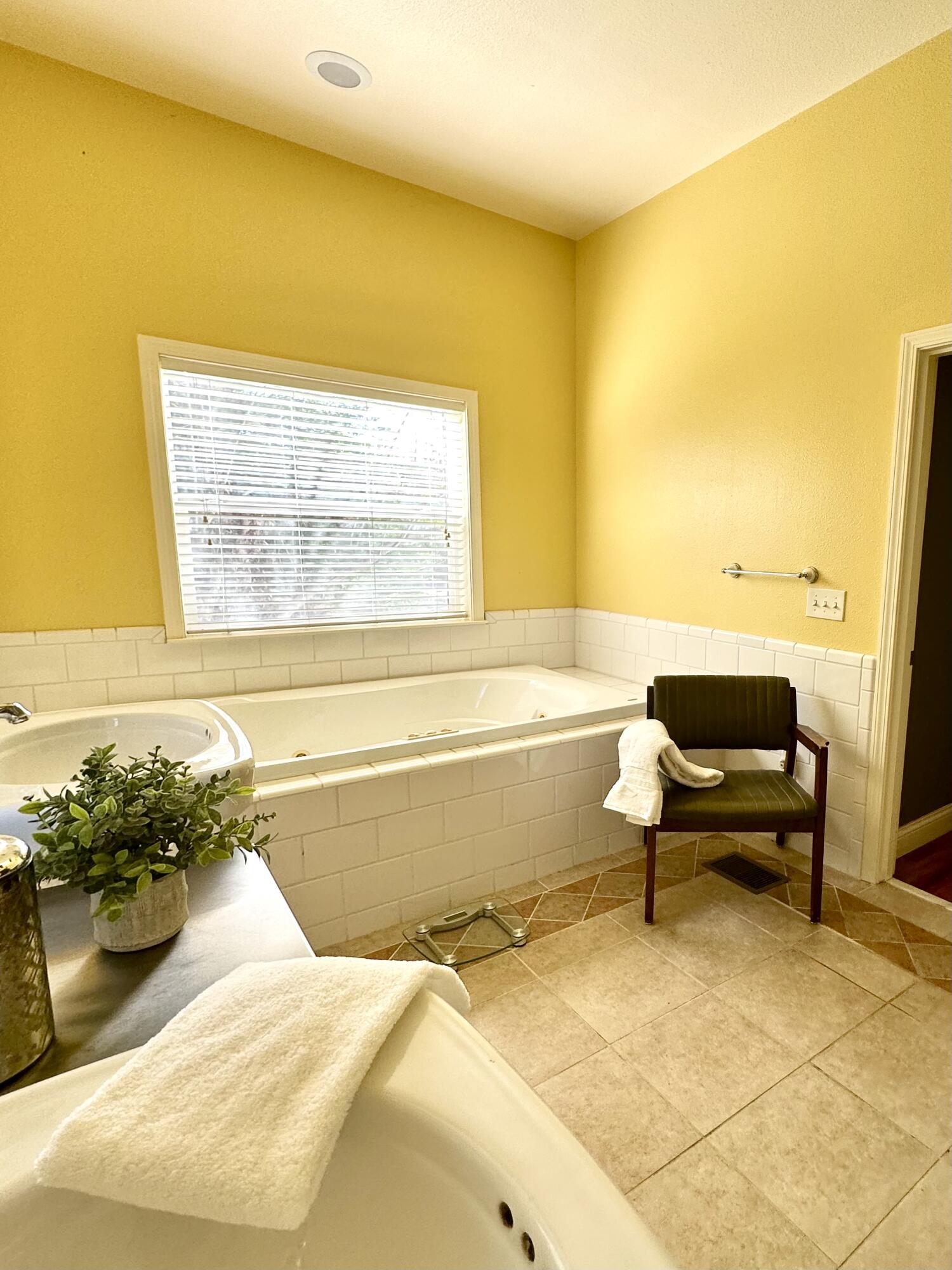 2535 West Visalia Road, Unit B Exeter, CA 93221 - Photo 50 of 81 IMG_0194