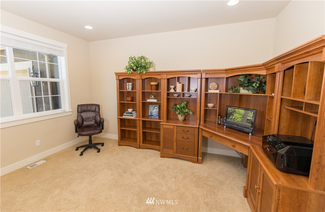 3812 186th Street Southeast Bothell, WA 98012 - Photo 8 of 23