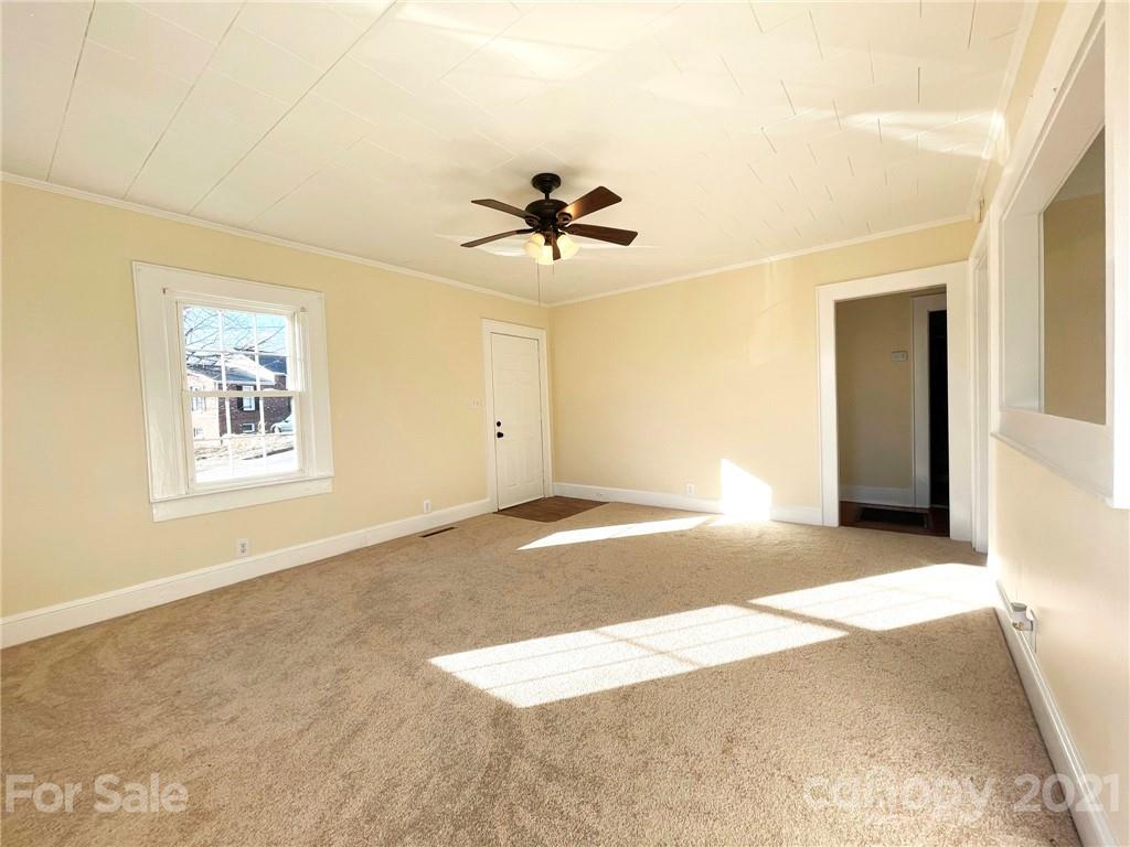 306 Magnolia Street Rhodhiss, NC 28667 - Photo 4 of 24