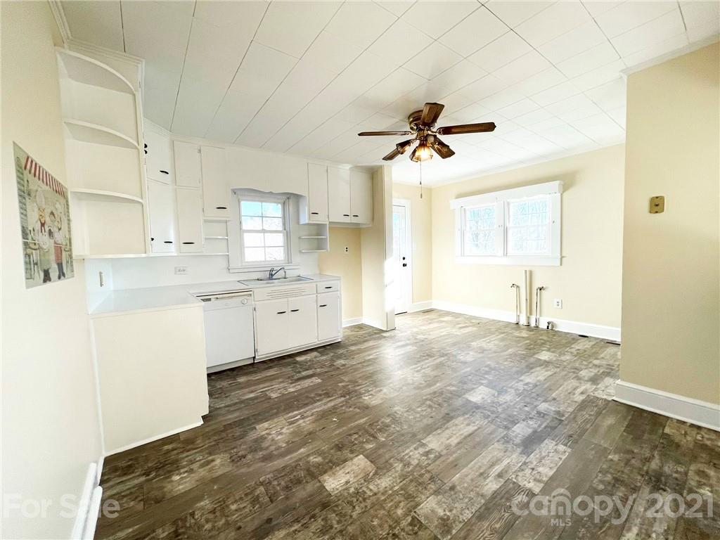 306 Magnolia Street Rhodhiss, NC 28667 - Photo 6 of 24