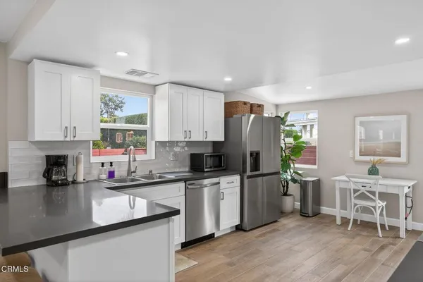 $4,500 | 201 South Olive Street, Ventura, CA 93001