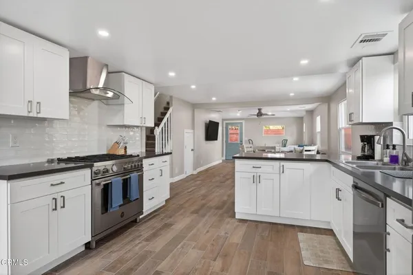 $4,500 | 201 South Olive Street, Ventura, CA 93001