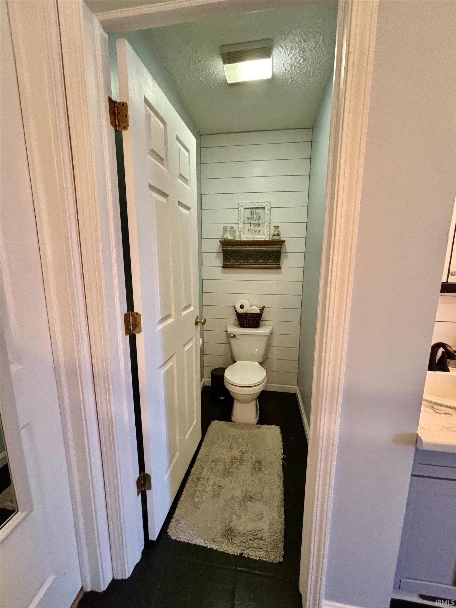 1199 Marigold Road Bloomington, IN 47401 - Photo 17 of 28 Gallery Image 17