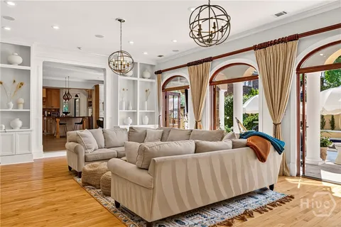 $1,790,000 | 529 East 44th Street, Savannah, GA 31405