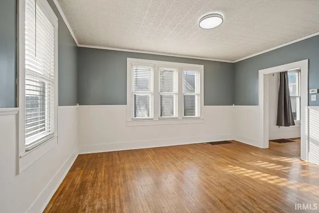 $208,900 | 218 North Howard Street, Greentown, IN 46936