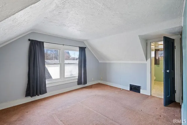 $208,900 | 218 North Howard Street, Greentown, IN 46936