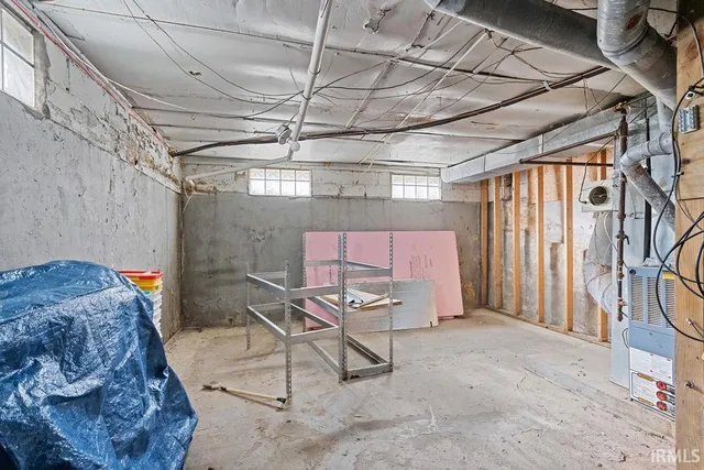 $208,900 | 218 North Howard Street, Greentown, IN 46936