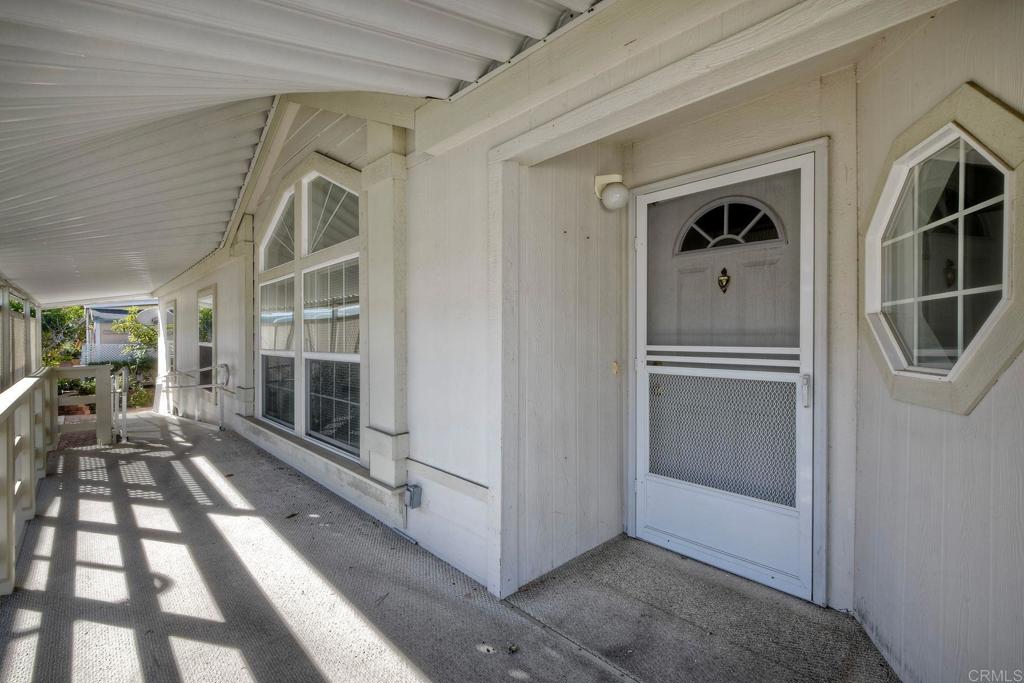 5307 Don Ricardo Drive Carlsbad, CA 92010 - Photo 4 of 34