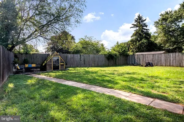 $2,600 | 101 Forest Street, Glen Burnie, MD 21061