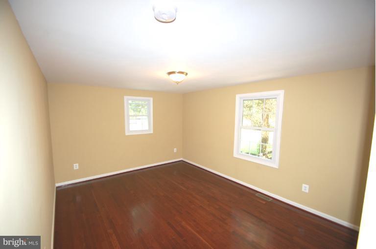 4727 Dumfries Road Catlett, VA 20119 - Photo 10 of 17 Bedroom