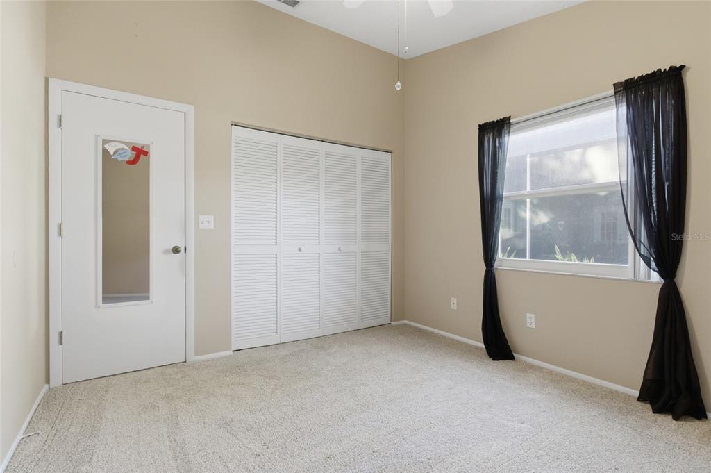 12041 68th Street Largo, FL 33773 - Photo 24 of 37