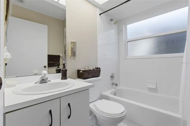 $494,700 | 12041 68th Street, Largo, FL 33773