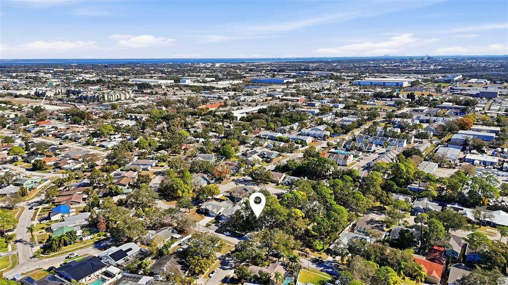 12041 68th Street Largo, FL 33773 - Photo 35 of 37