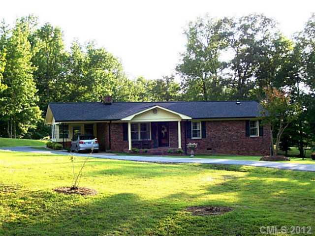 3525 Hughes Road Clover, SC 29710 - Photo 1 of 16