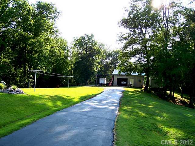3525 Hughes Road Clover, SC 29710 - Photo 11 of 16