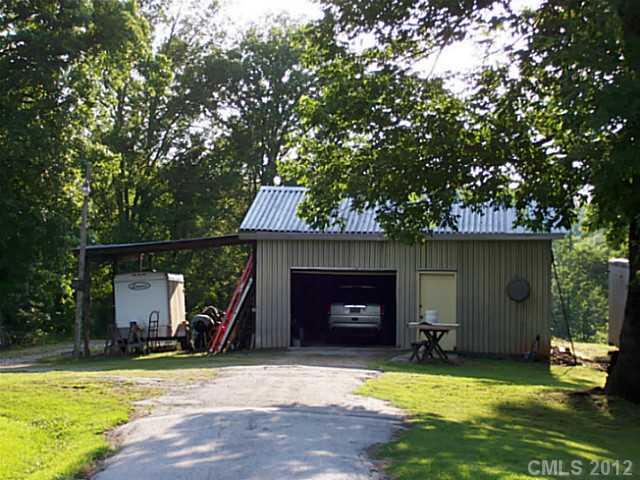 3525 Hughes Road Clover, SC 29710 - Photo 12 of 16