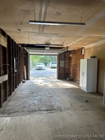 $185,000 | 5176 Edwardsville Galena Road, Floyds Knobs, IN 47119