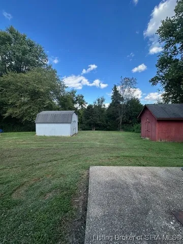 $185,000 | 5176 Edwardsville Galena Road, Floyds Knobs, IN 47119