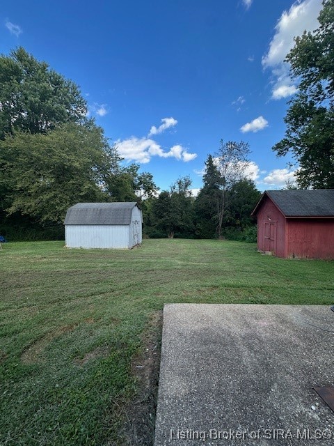 5176 Edwardsville Galena Road Floyds Knobs, IN 47119 - Photo 3 of 20