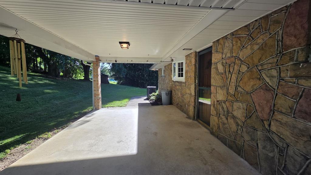 377 Orr Avenue Apollo, PA 15613 - Photo 15 of 17