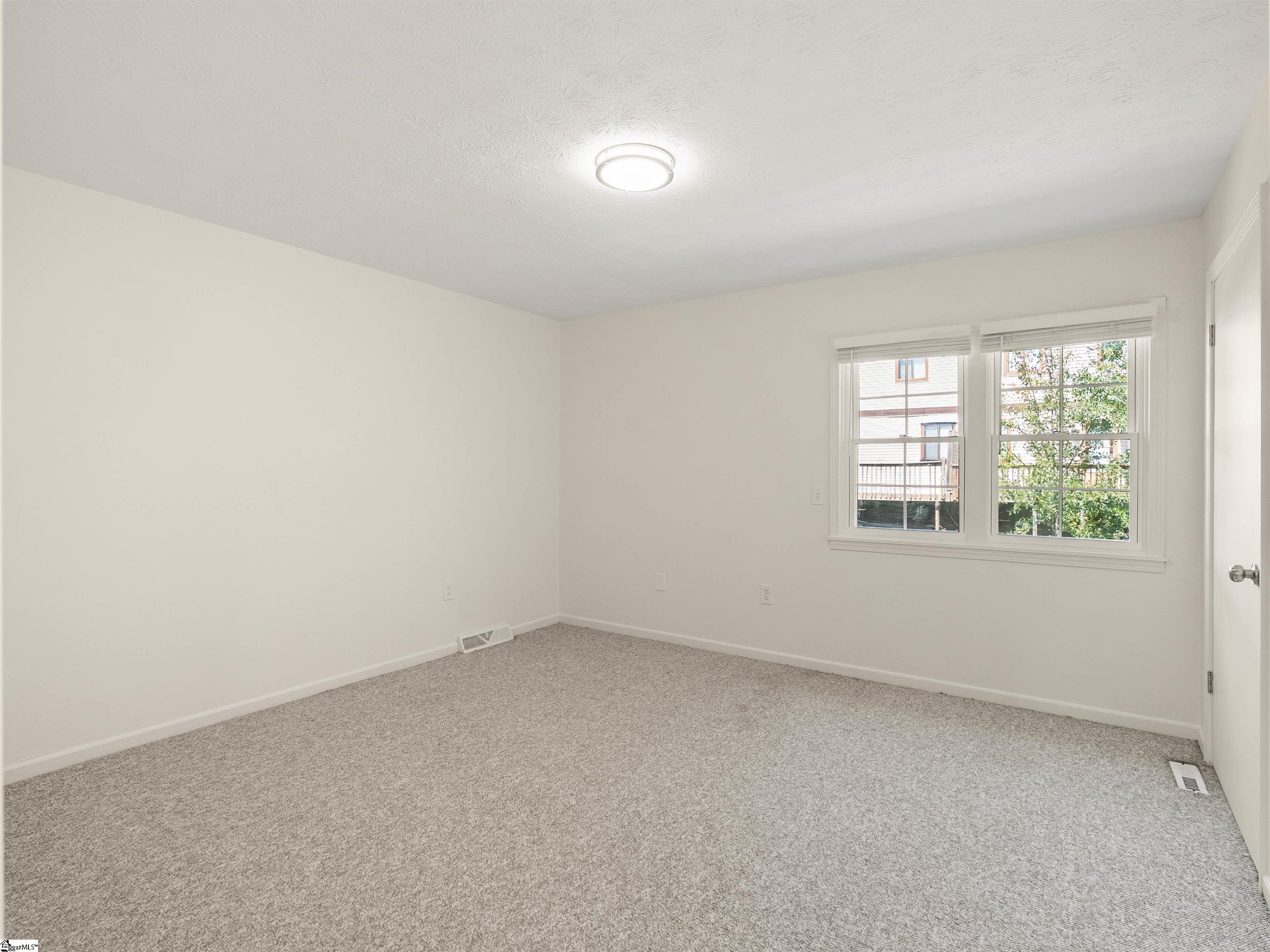 100 Buttercup Way, Unit 34 Taylors, SC 29687 - Photo 17 of 25