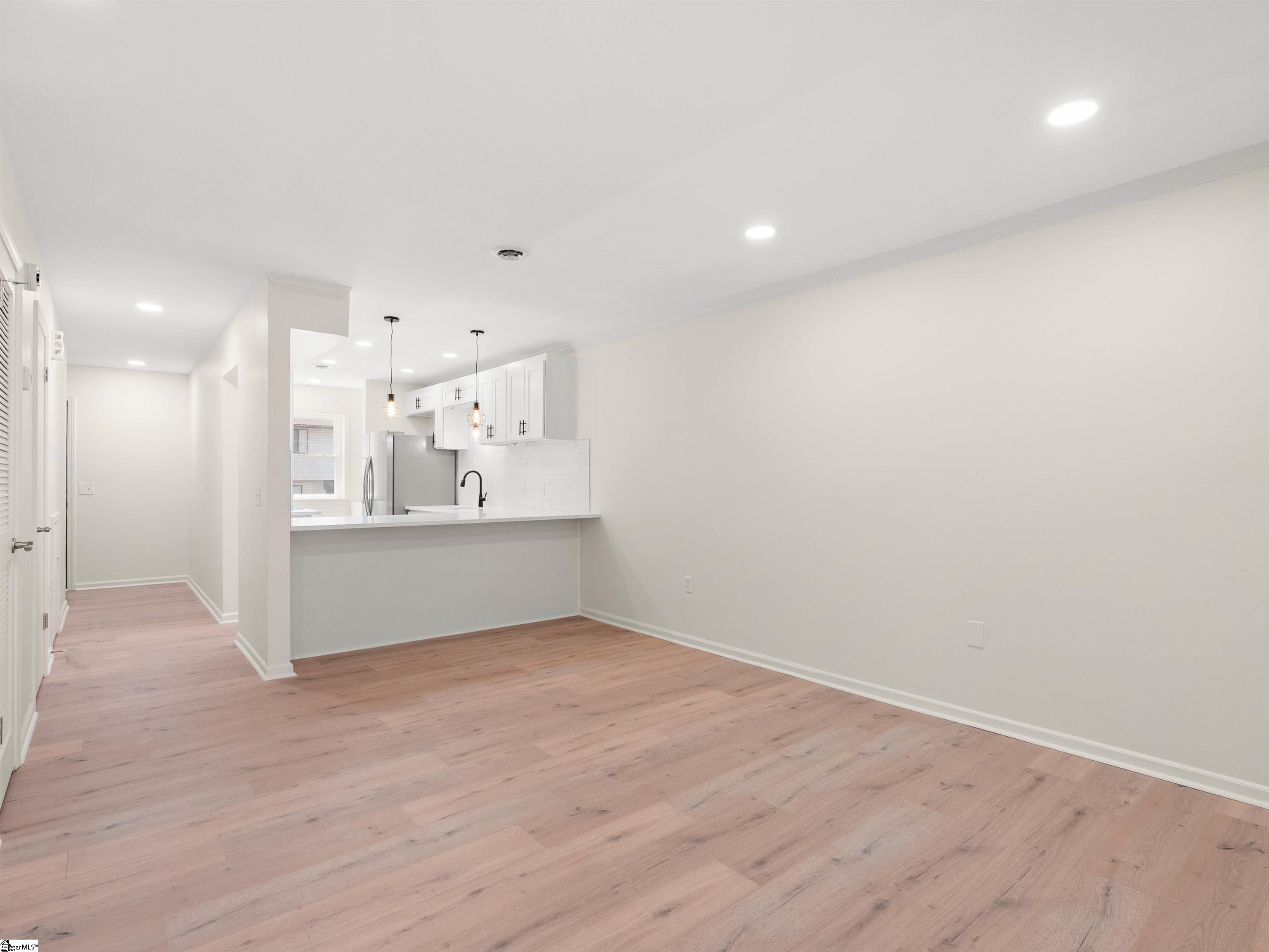 100 Buttercup Way, Unit 34 Taylors, SC 29687 - Photo 4 of 25