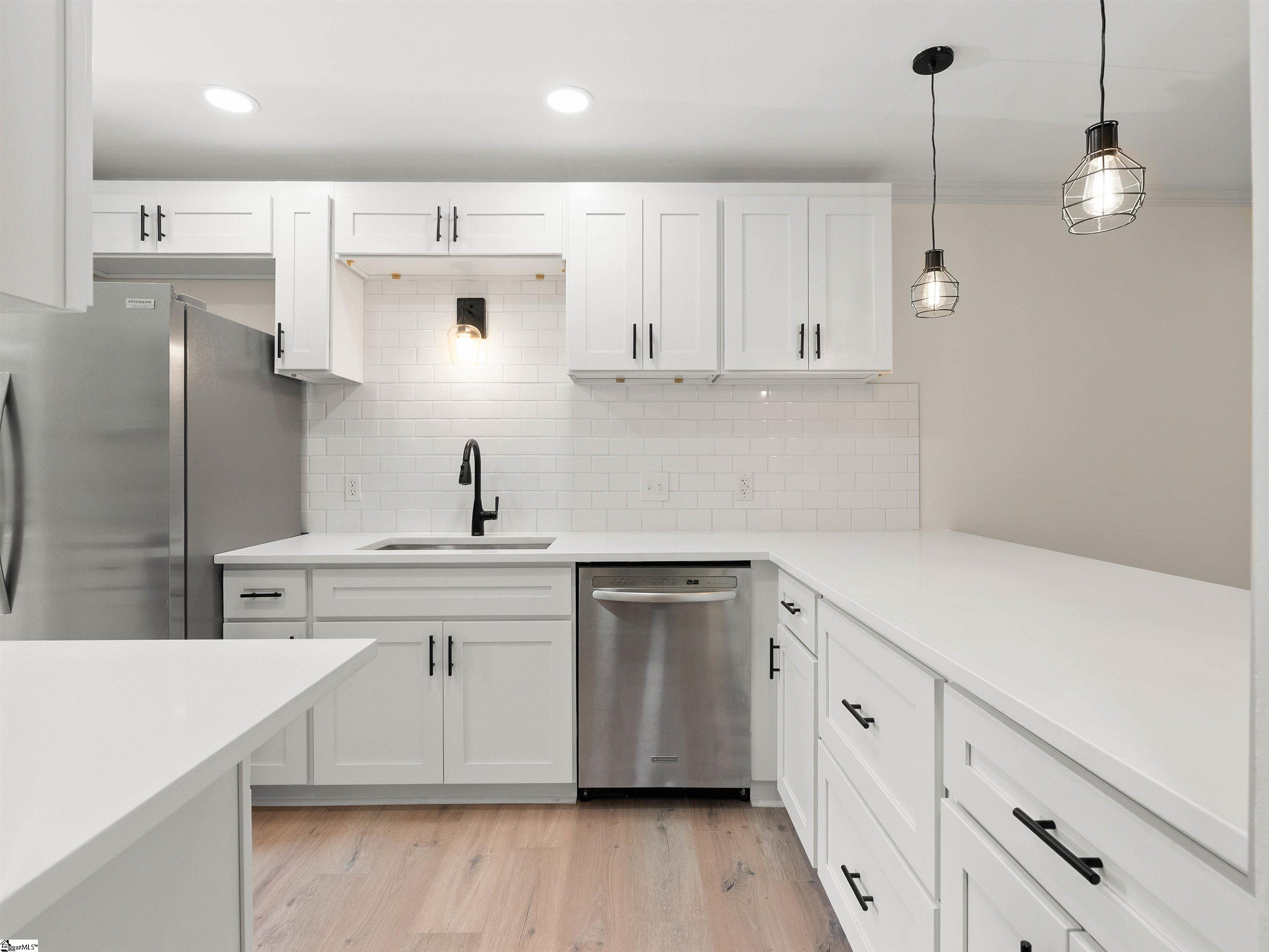 100 Buttercup Way, Unit 34 Taylors, SC 29687 - Photo 8 of 25