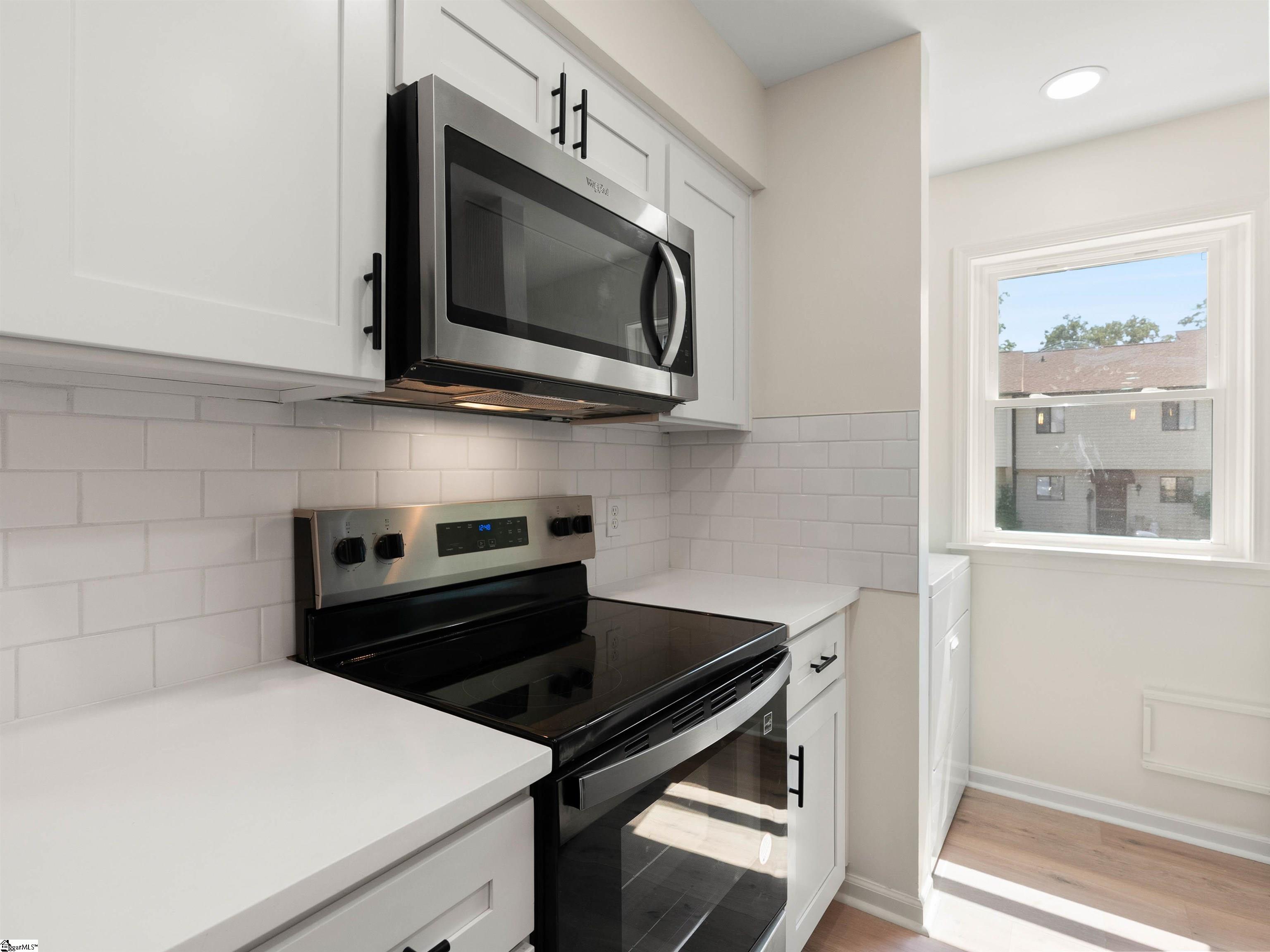 100 Buttercup Way, Unit 34 Taylors, SC 29687 - Photo 10 of 25