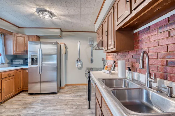 $199,900 | 2012 Shelby Avenue, Evansville, IN 47714