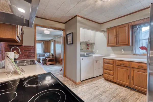 $199,900 | 2012 Shelby Avenue, Evansville, IN 47714