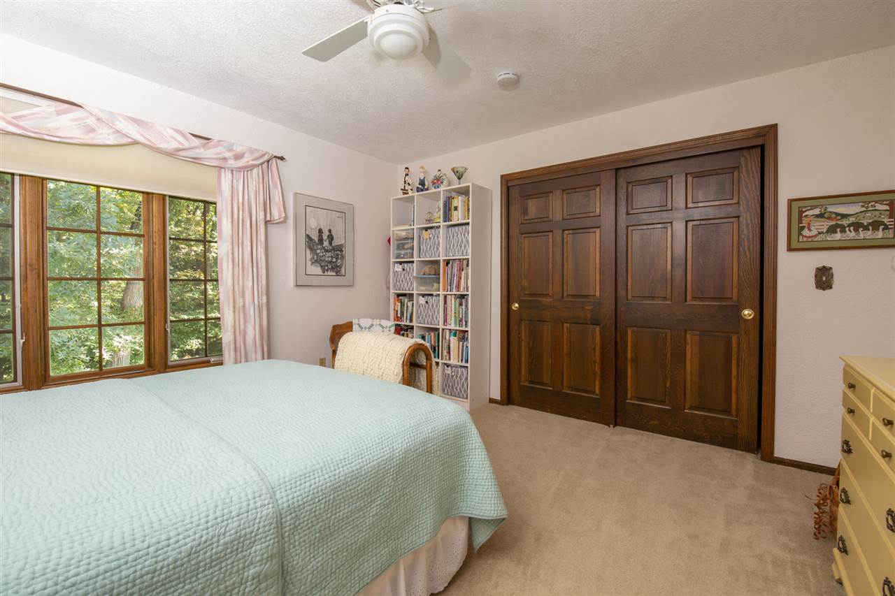 8169 Burr Oak Road Roscoe, IL 61073 - Photo 23 of 40 Gallery Image 23