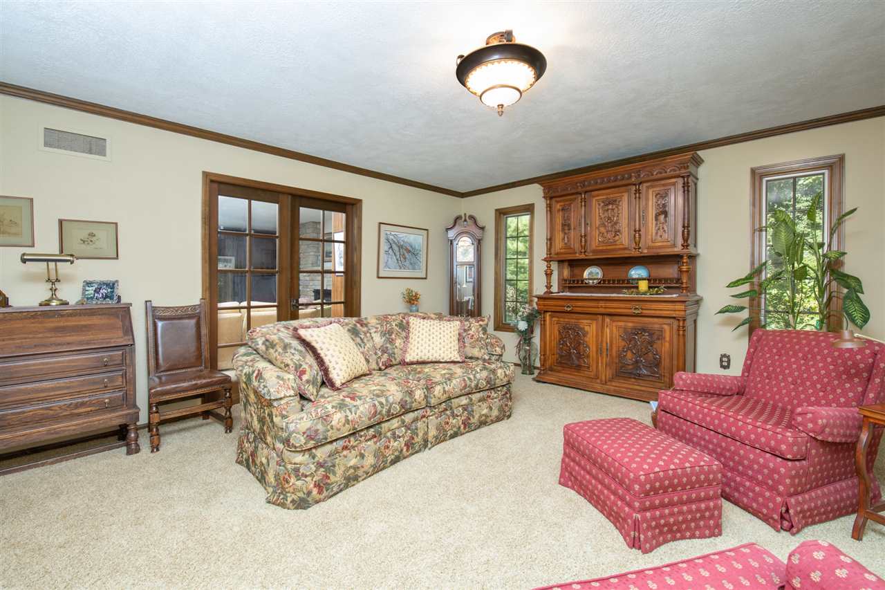 8169 Burr Oak Road Roscoe, IL 61073 - Photo 6 of 40 Gallery Image 6