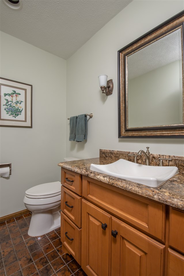 8169 Burr Oak Road Roscoe, IL 61073 - Photo 9 of 40 Gallery Image 9