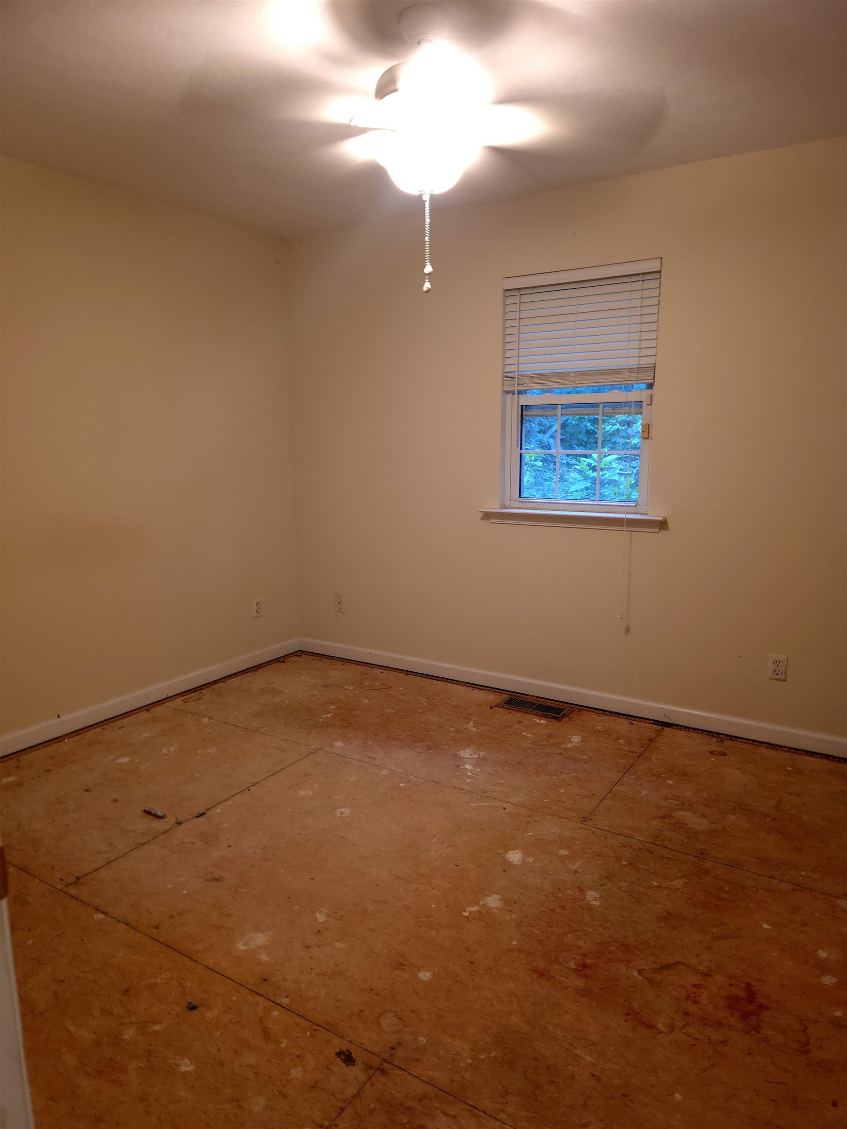412 Devon Road, Unit B Staunton, VA 24401 - Photo 10 of 23