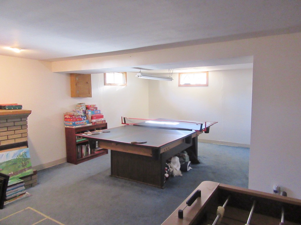 1098 Shaker Road Westfield, MA 01085 - Photo 21 of 30 Gallery Image 21