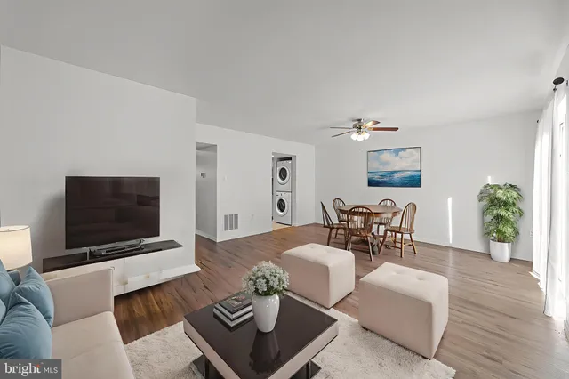 $350,000 | 5769 Sweet Bay Court, Frederick, MD 21703