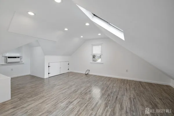 $3,450 | 185 Plainfield Avenue, Edison, NJ 08817