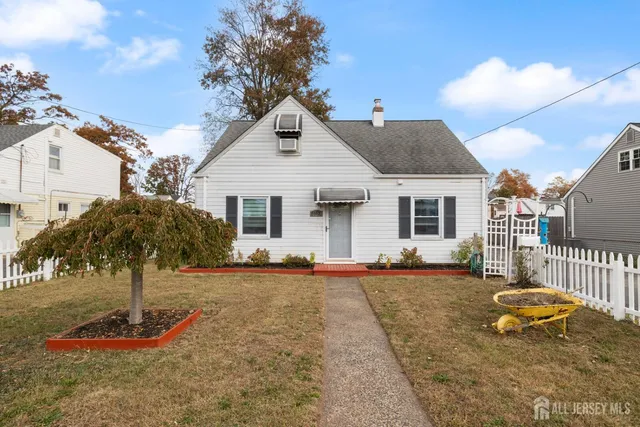 $3,550 | 185 Plainfield Avenue, Edison, NJ 08817