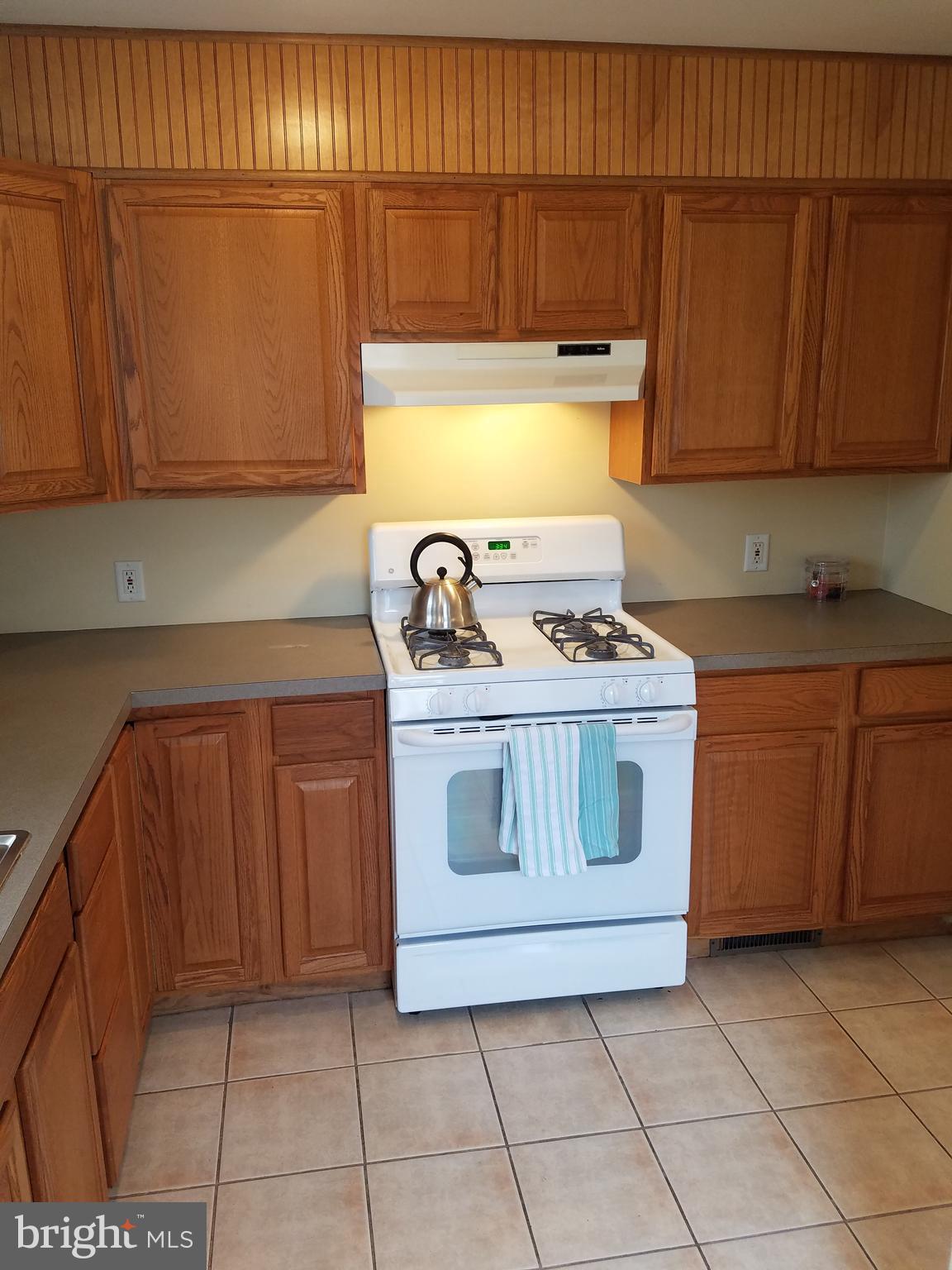 420 Ash Street Delanco, NJ 08075 - Photo 7 of 34