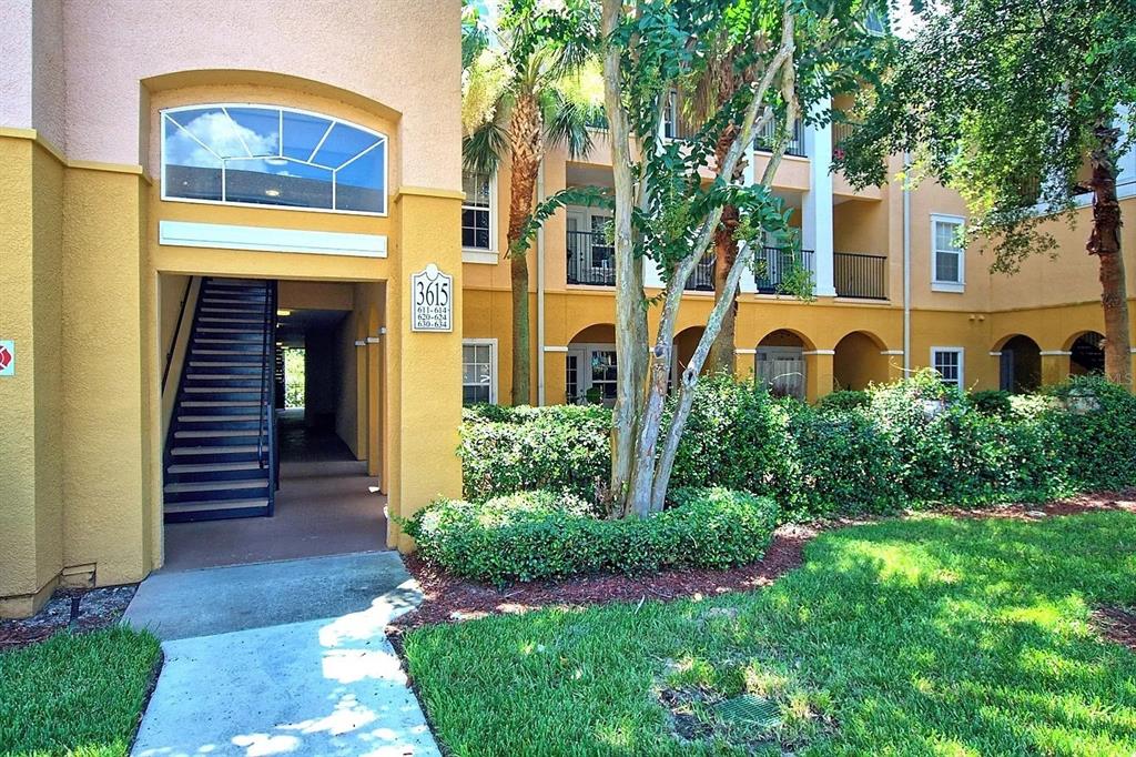 3615 Conroy Road, Unit 612 Orlando, FL 32839 - Photo 2 of 21 Gallery Image 2