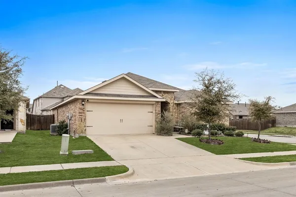 $269,999 | 2260 Torch Lake Drive, Forney, TX 75126