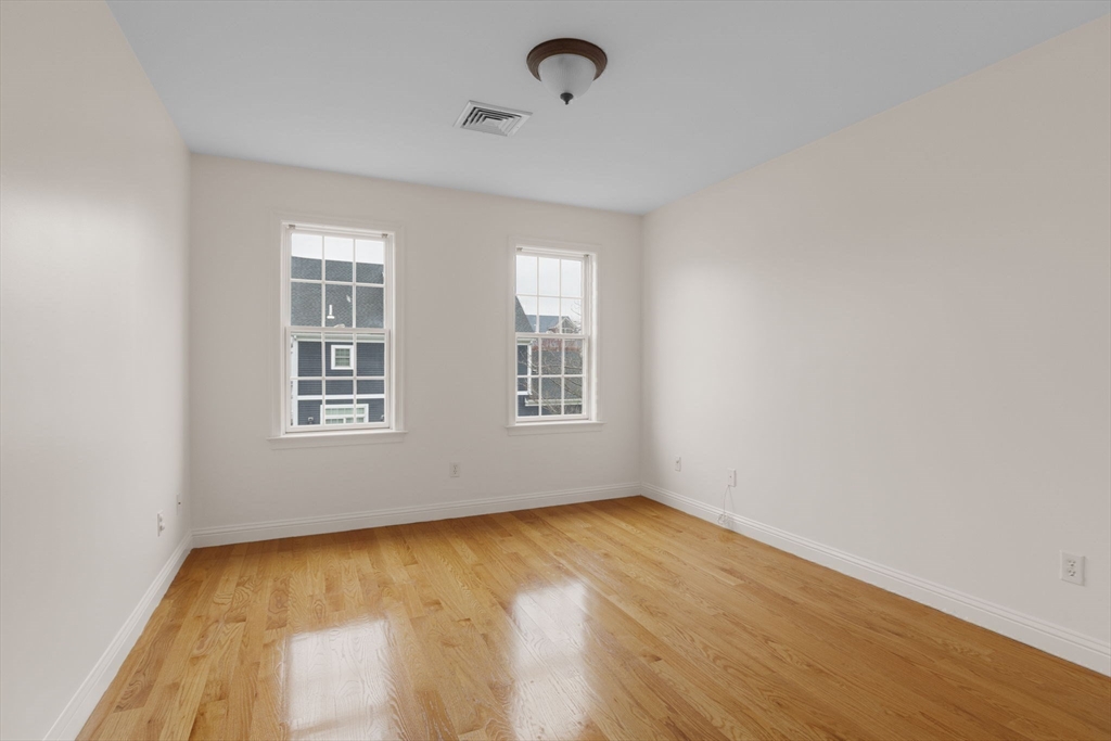 17 Snowden Way Boston, MA 02124 - Photo 17 of 30