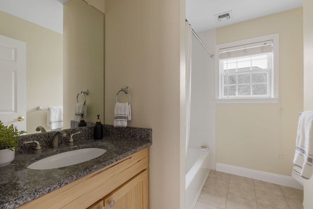 17 Snowden Way Boston, MA 02124 - Photo 18 of 30