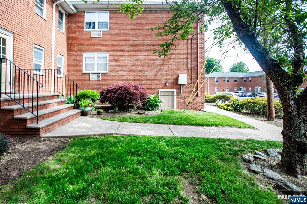 1130 Valley Road, Unit 2B Wayne, NJ 07470 - Photo 43 of 47
